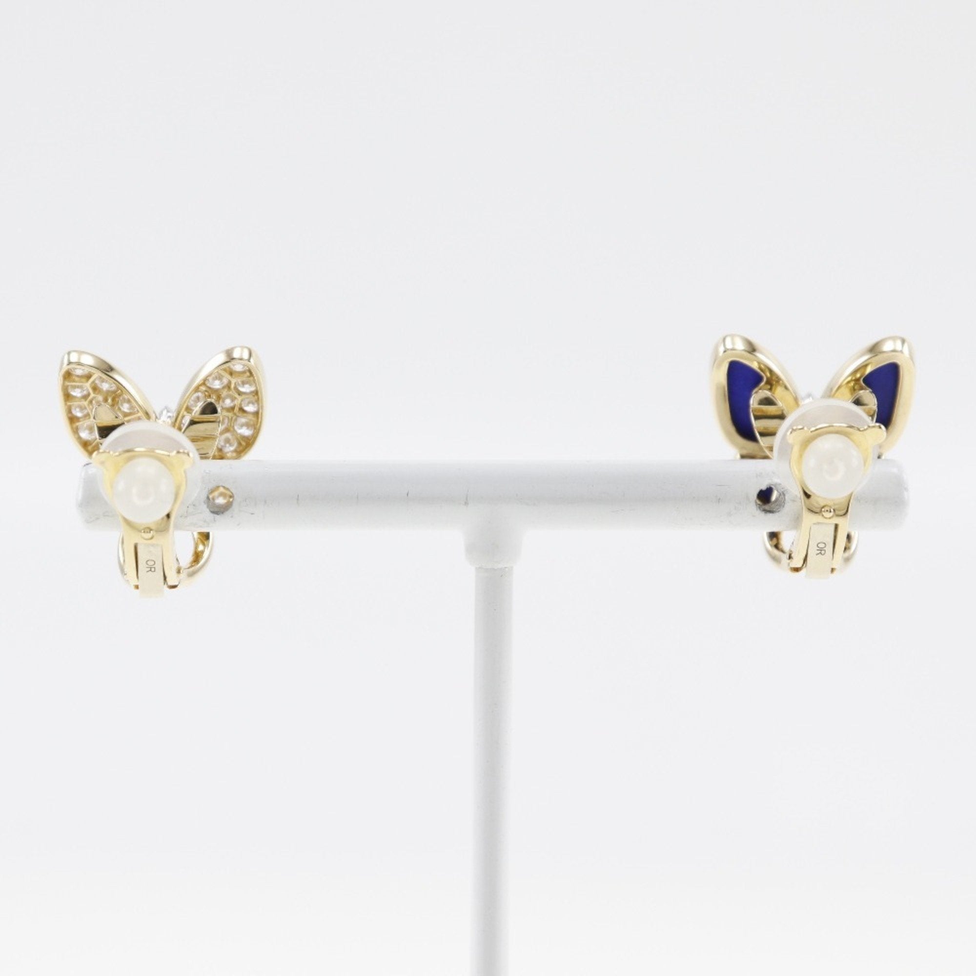 Pre-owned 18K yellow gold Van Cleef & Arpels Two Butterfly earrings with diamonds, and Lapis Lazuli.
