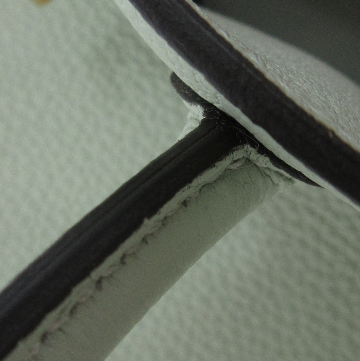 Hermes Gris Neve Togo Birkin 25 Gold Hardware