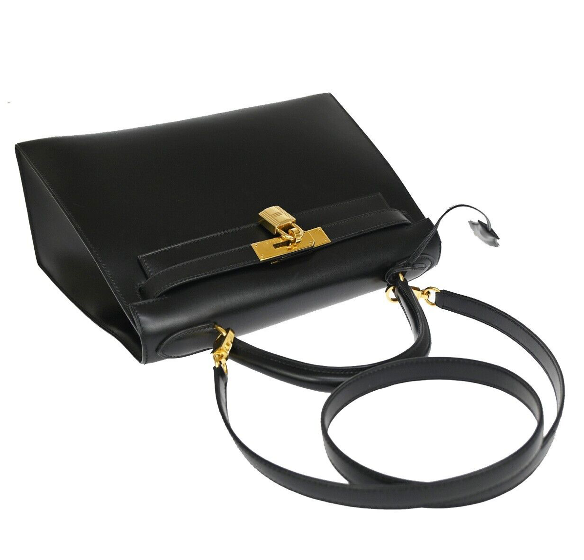 Black Hermes Kelly 28 handbag with a strap