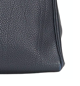 Hermès Kelly 32 Retourne handbag crafted in black Vache Ardennes leather