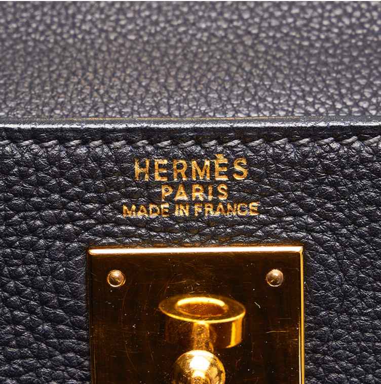 Hermès Kelly 32 Retourne handbag crafted in black Vache Ardennes leather