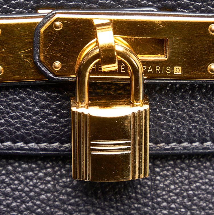 Hermès Kelly 32 Retourne handbag crafted in black Vache Ardennes leather