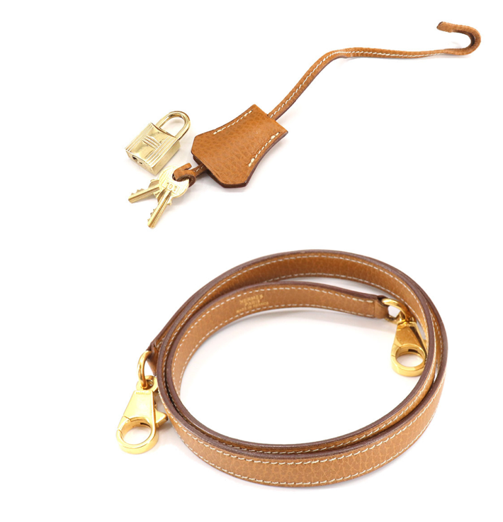 Hermes Kelly 32 gold Camel tan Togo Retourne V stamp, 1966 handbag