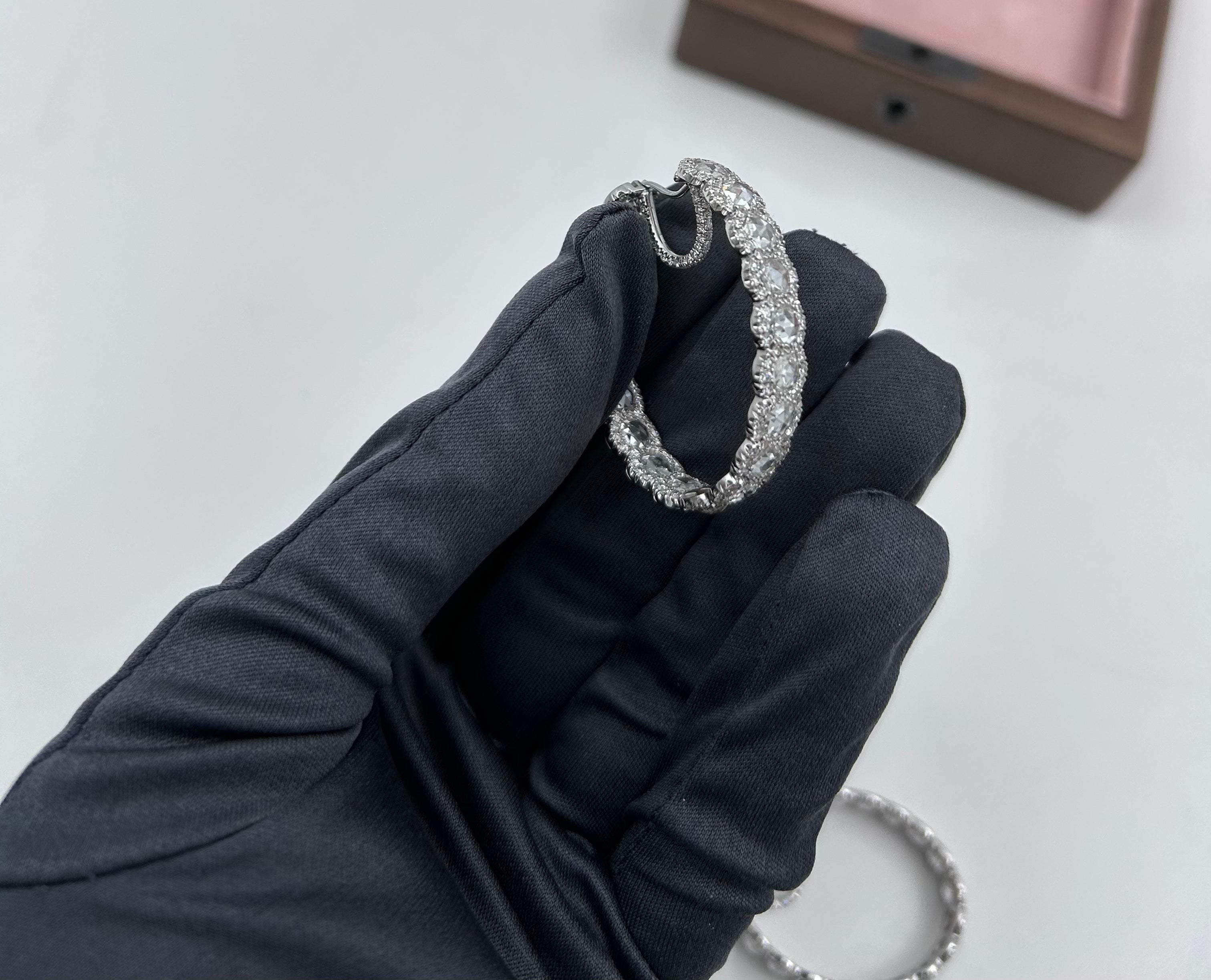 pre-owned 18k white gold David Morris 13.02 ctw rose cut diamond hoop "in-and-out" design earrings