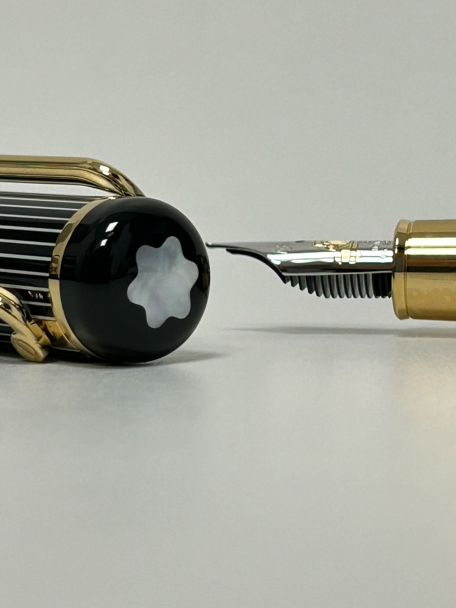 THE GREAT GATSBY LIMITED EDITION 1925 FOUNTAIN PEN M from GREAT CHARACTERS collection