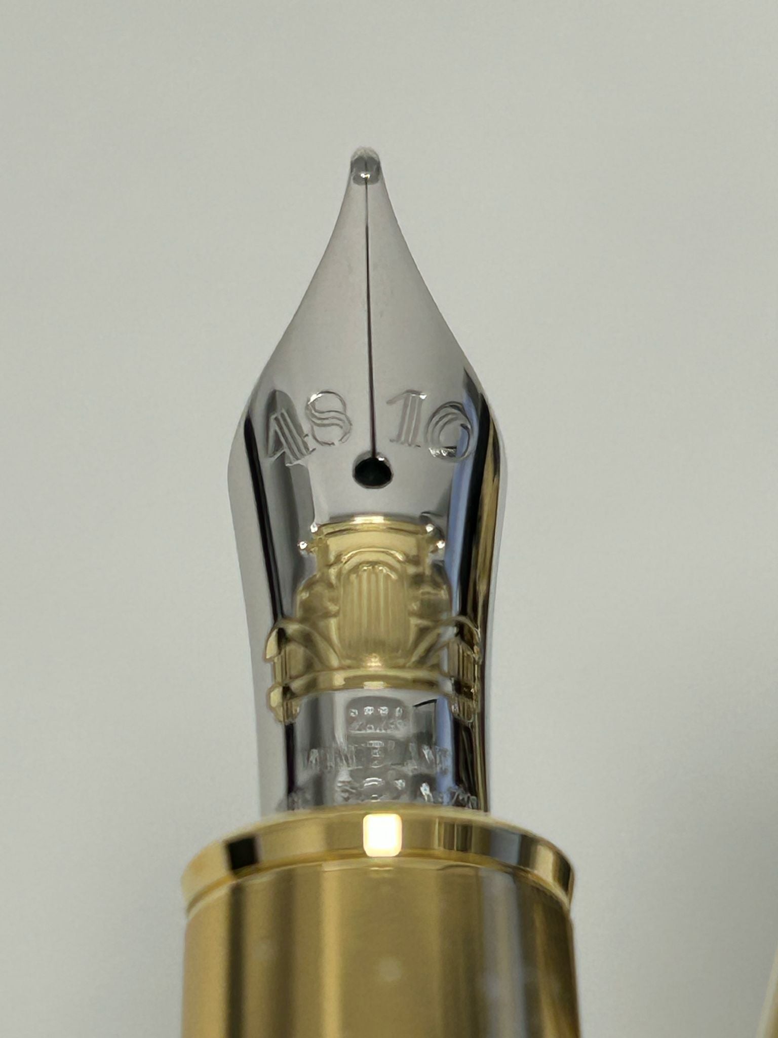 THE GREAT GATSBY LIMITED EDITION 1925 FOUNTAIN PEN M from GREAT CHARACTERS collection