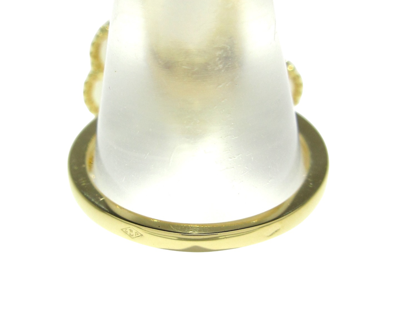 18k yellow gold Van Cleef & Arpels Sweet Alhambra effeuillage ring in full set