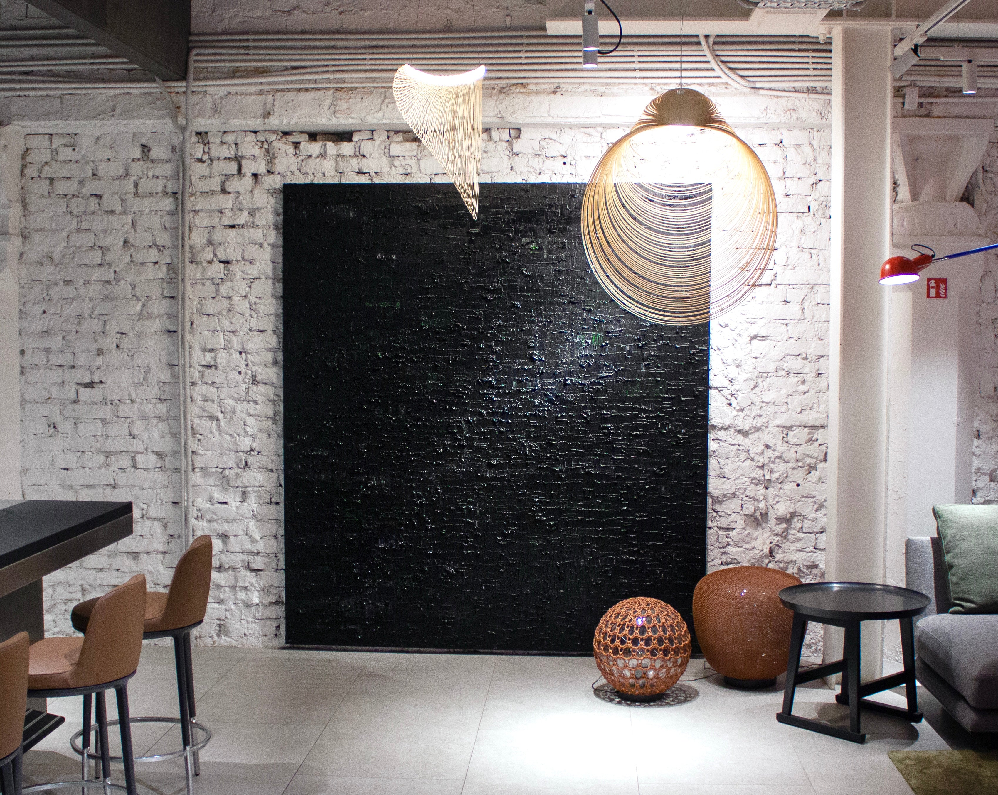 "Nero averia" oil on canvas by Ieva Bondare