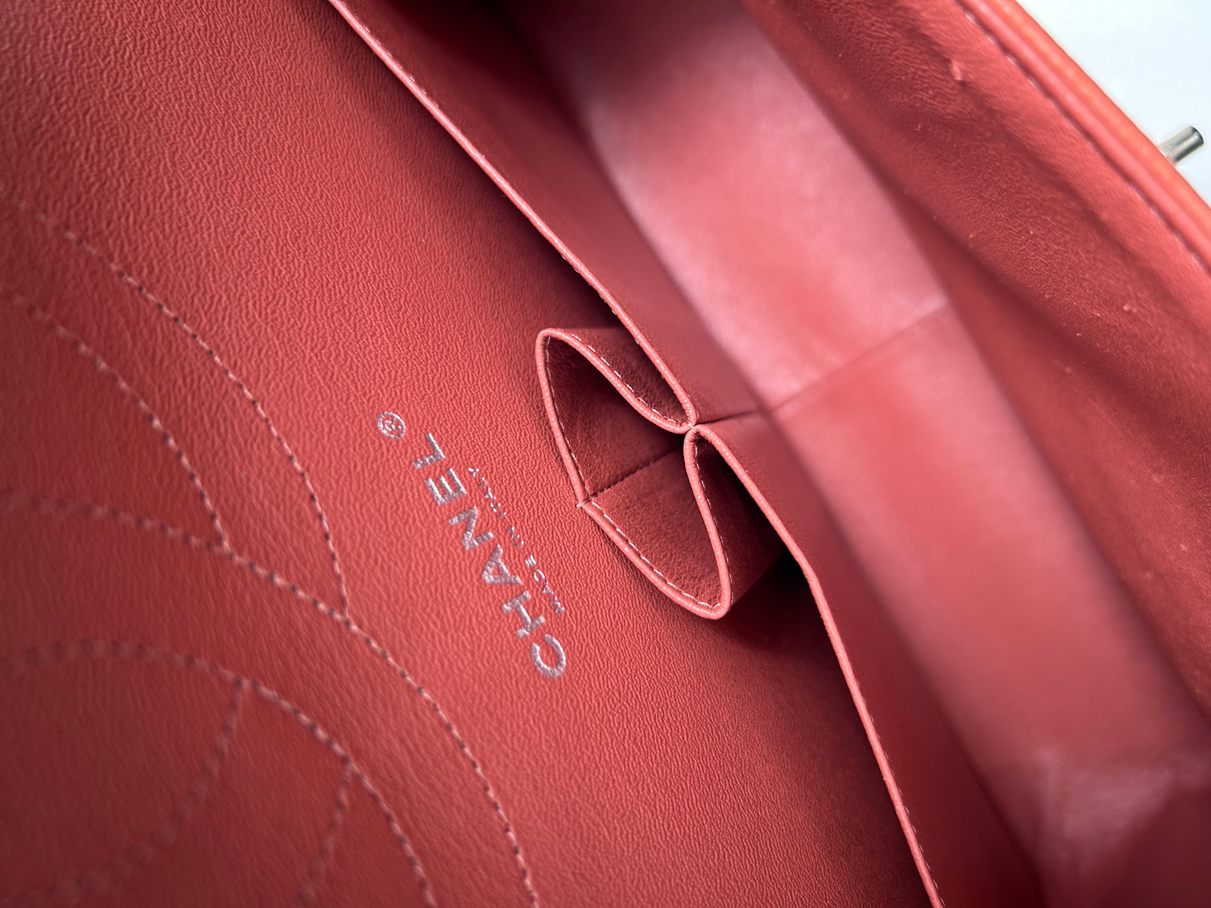 Pre-owned Chanel Jumbo Classic double flap Bag in Caramel Caviar leather with silver Hardwarer