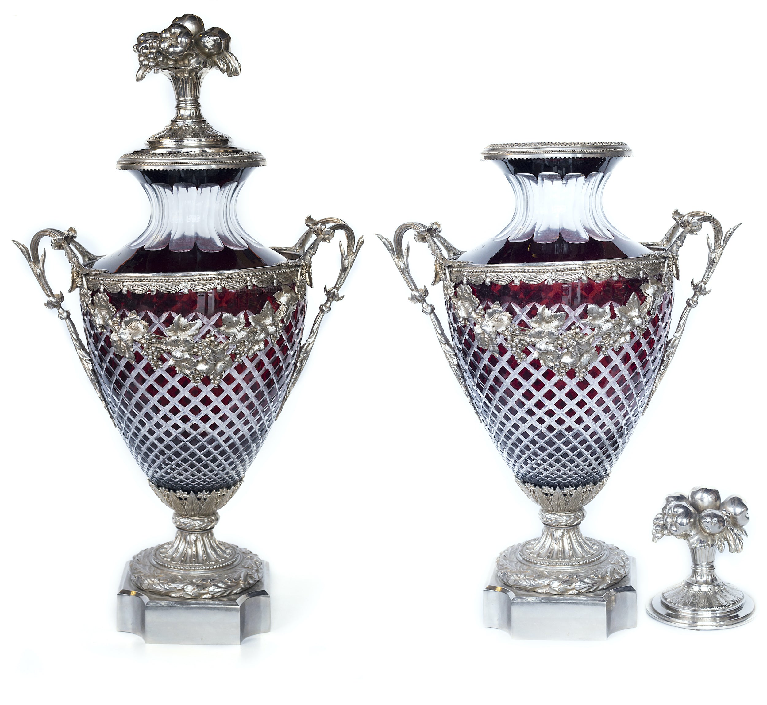 Pair of early 20th-century decorative vases showcases the renowned craftsmanship of Baccarat