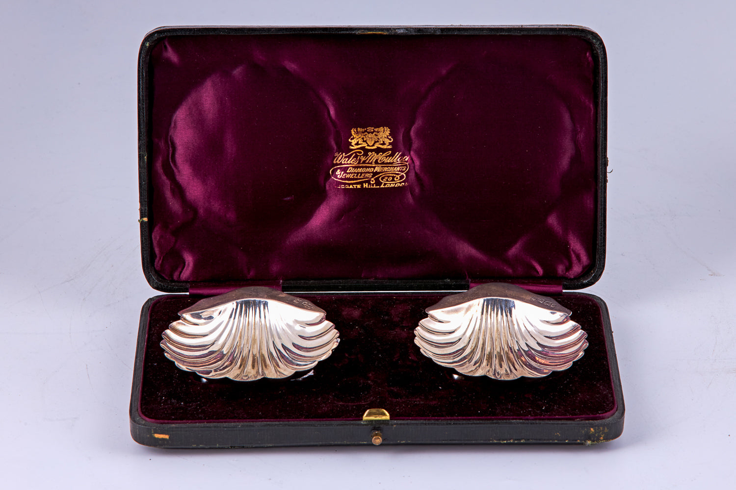 Par de bandejas de caviar plateadas antiguas en caja original de Wales & Mcculloch