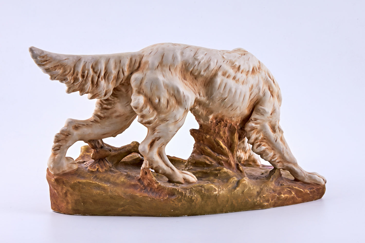 Figura de Porcelana Royal Dux Bohemia de Setter Inglés durante la caza