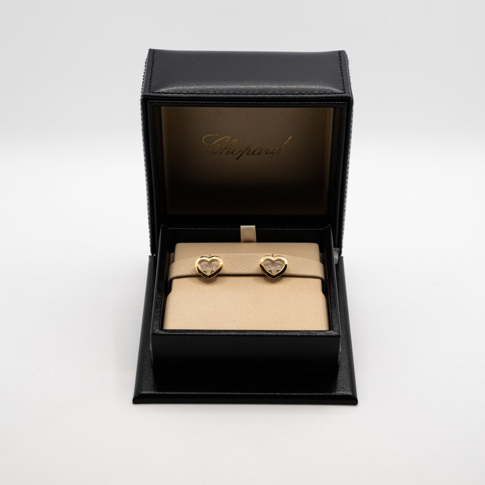 Chopard 18k yellow gold Happy Diamonds earrings from "Icons Heart" collection