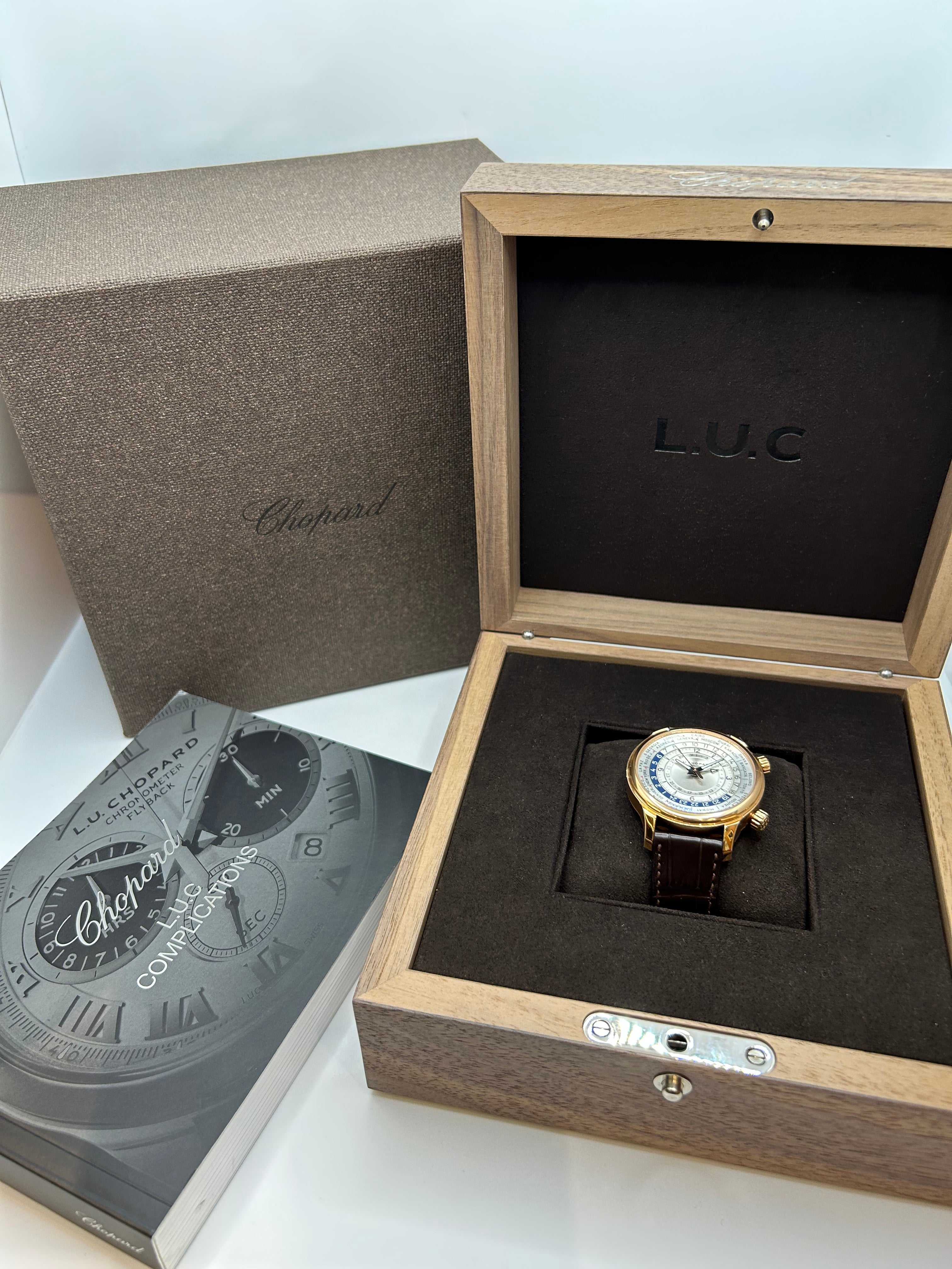 FULL-SET CHOPARD L.U.C COMPLICATIONS TIME TRAVELLER ONE 42 MM WRISTWATCH