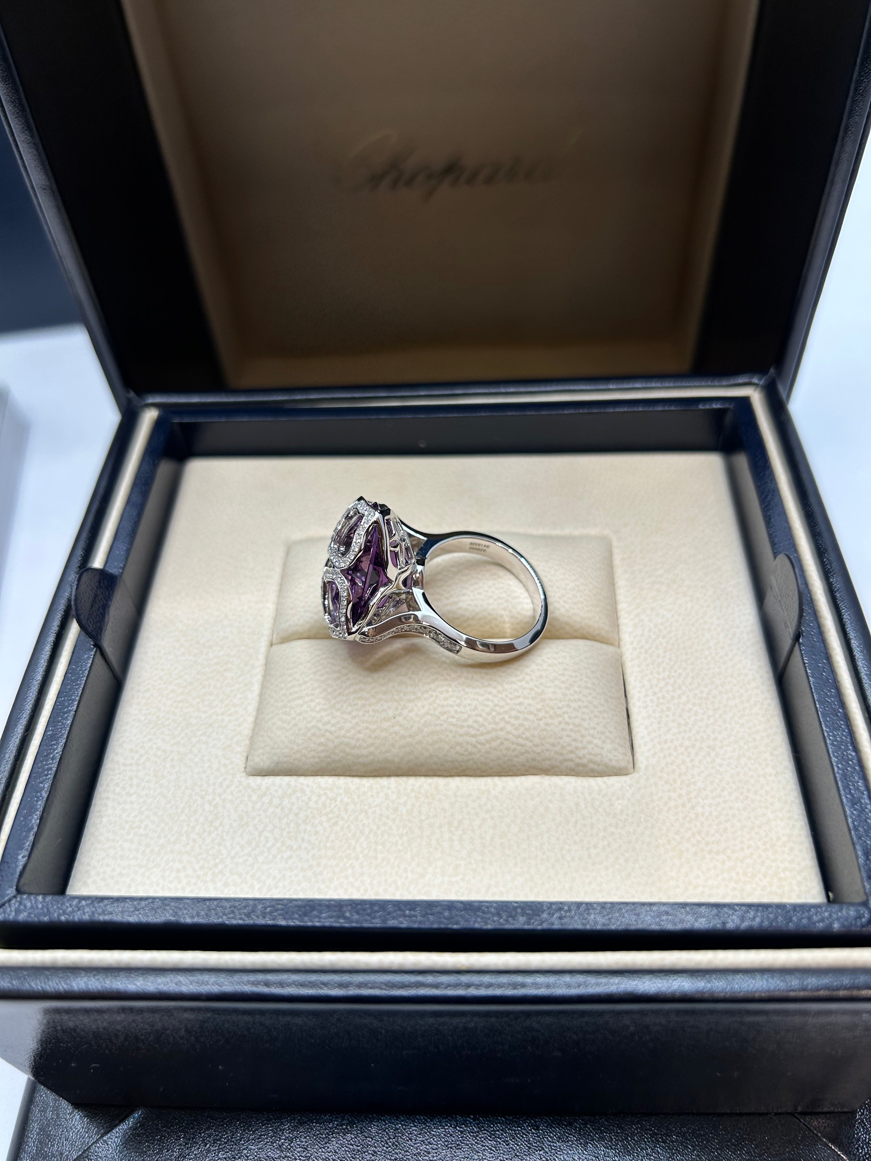 ANILLO CHOPARD COLECCIÓN IMPERIALE DE ORO BLANCO CON AMATISTA Y DIAMANTES