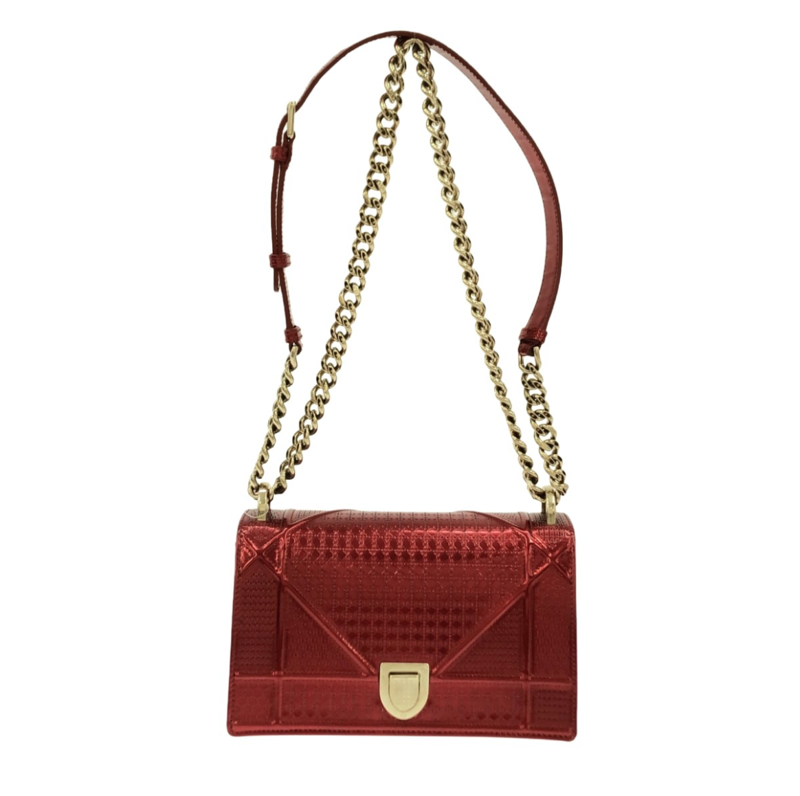 Dior Diorama in vibrant red colour crafted from metallic leather