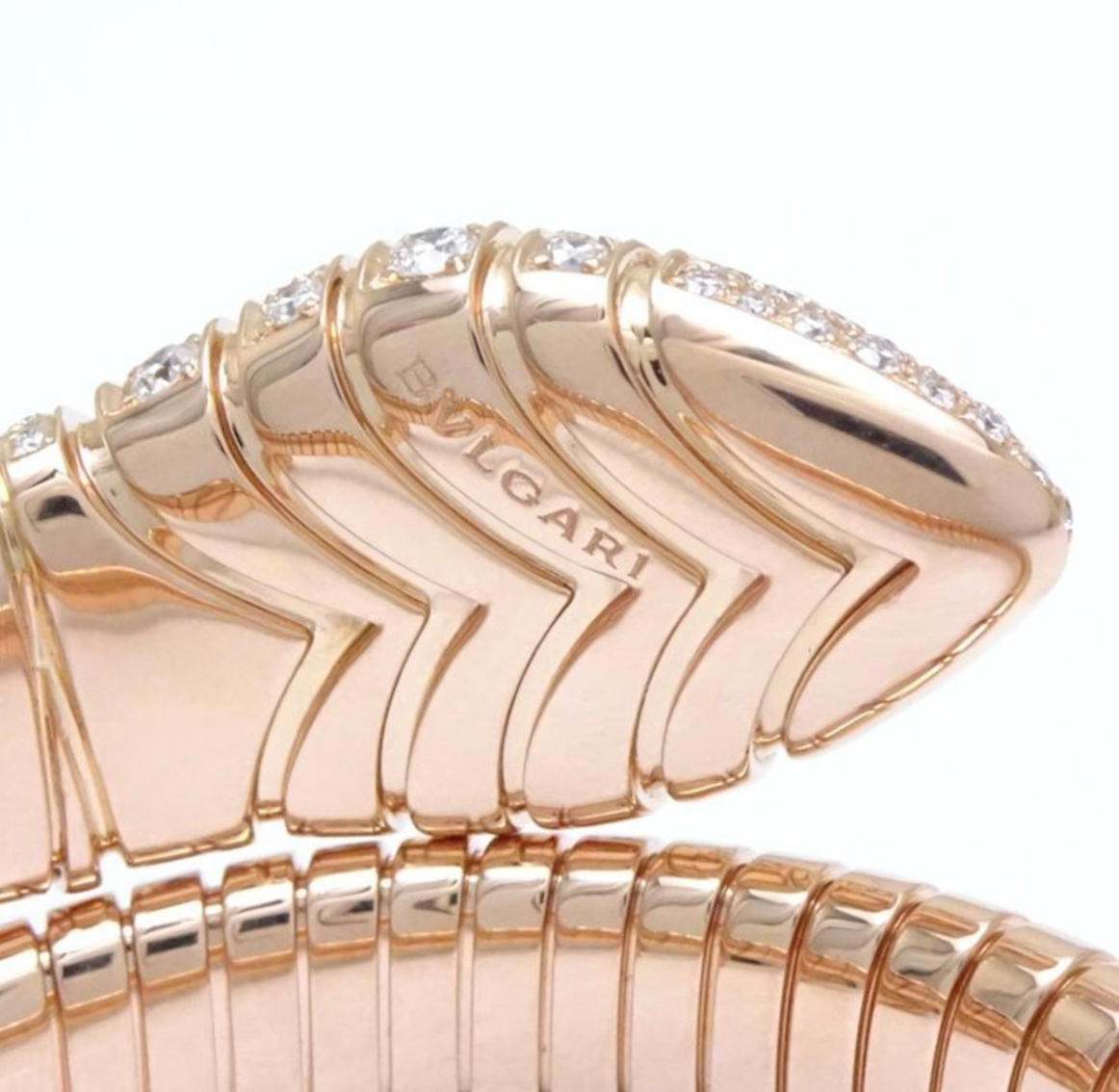 Bulgari Serpenti Tubogas single spiral bracelet in 18k rose gold, set with pavé diamonds of 3.2ctw