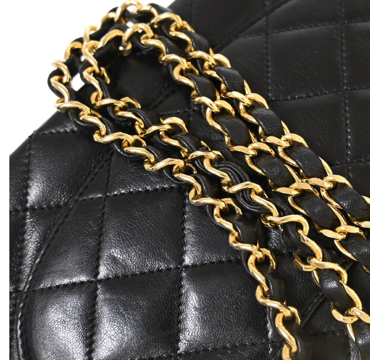 Bolso vintage CHANEL de doble solapa con cierre bicolor en juego completo