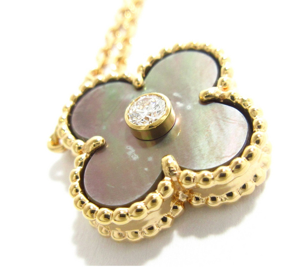 18k rose gold Van Cleef & Arpels Vintage Alhambra necklace