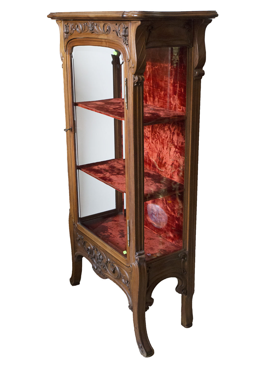 Vitrina Art Nouveau de madera de nogal tallada a mano atribuida a Louis Majorelle