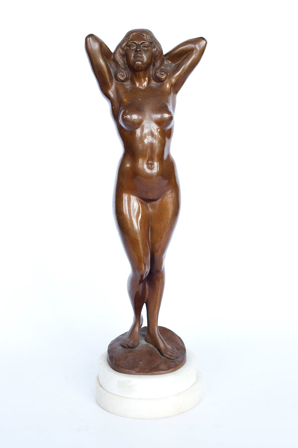 大理石基座上的裸女青銅像，署名久拉（朱利葉斯）莫格施（匈牙利人，1882-1942 年）