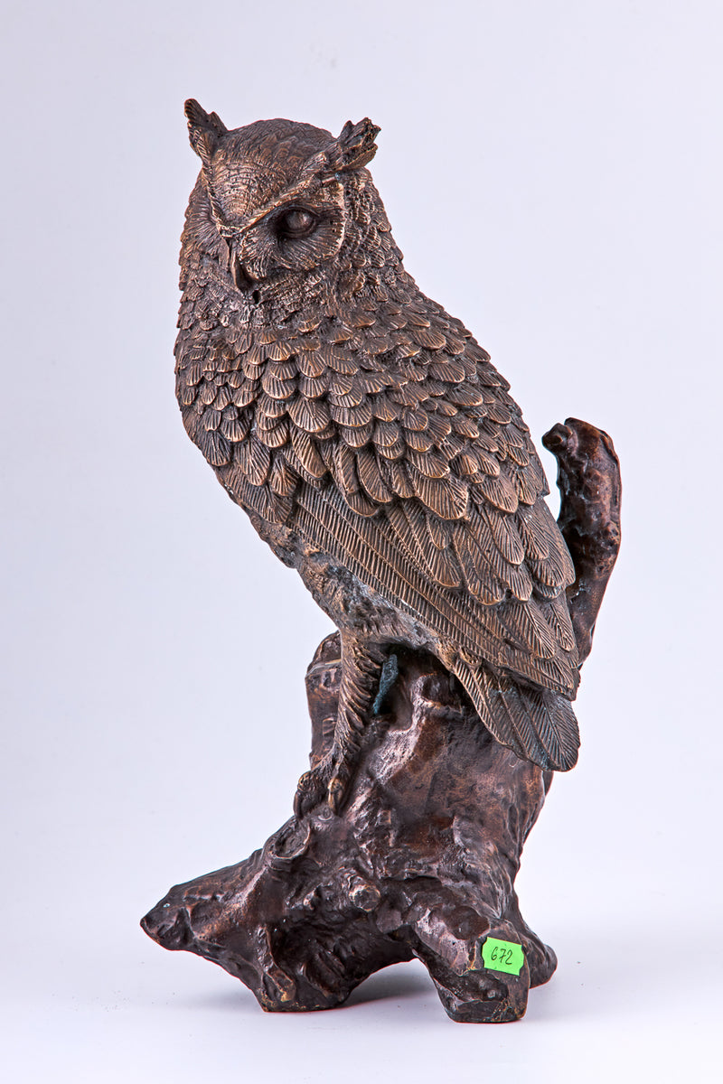 Art Deco patinated bronze sculpture of an owl by Dave Russell