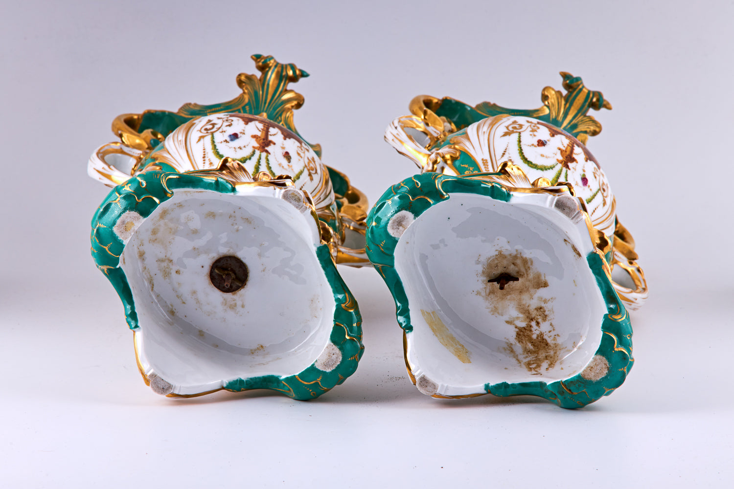 Pair of large Old Paris Porcelain vases