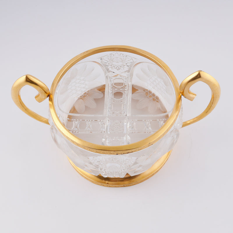 Gran jarrón de cristal de estilo neoclásico.