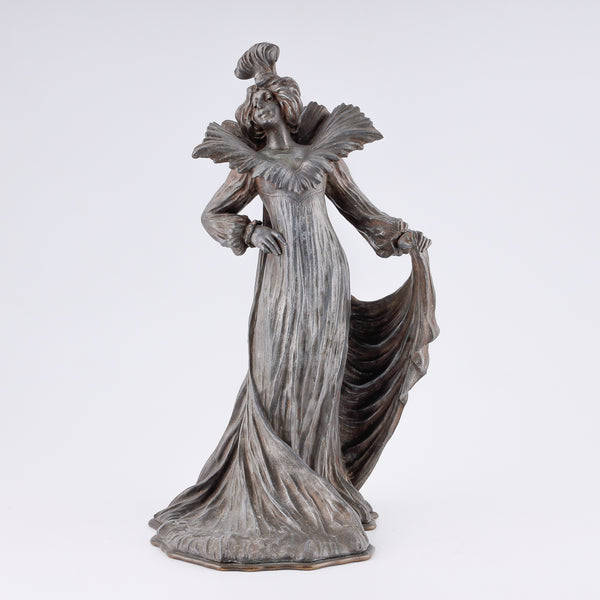 Figura antigua de una bailarina Art Nouveau.