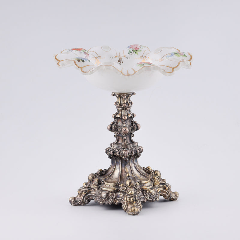 Exquisite 19th century milk glass fruit vase