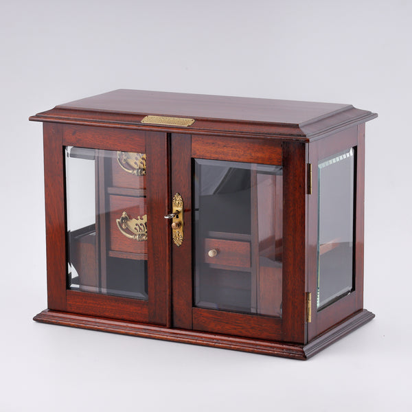 Mueble para fumadores antiguo de caoba y cristal del siglo XIX