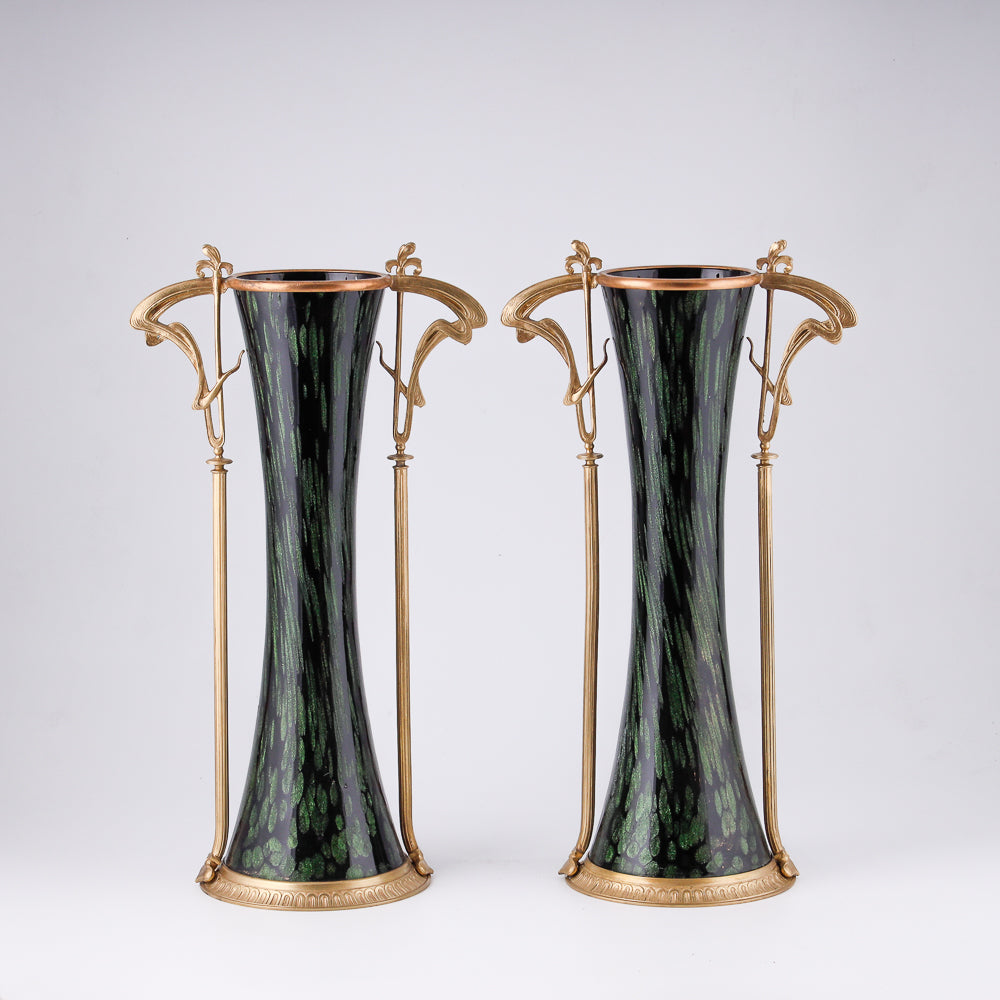 Pair of Jugendstyle vases with floral motifs and  bronze framework