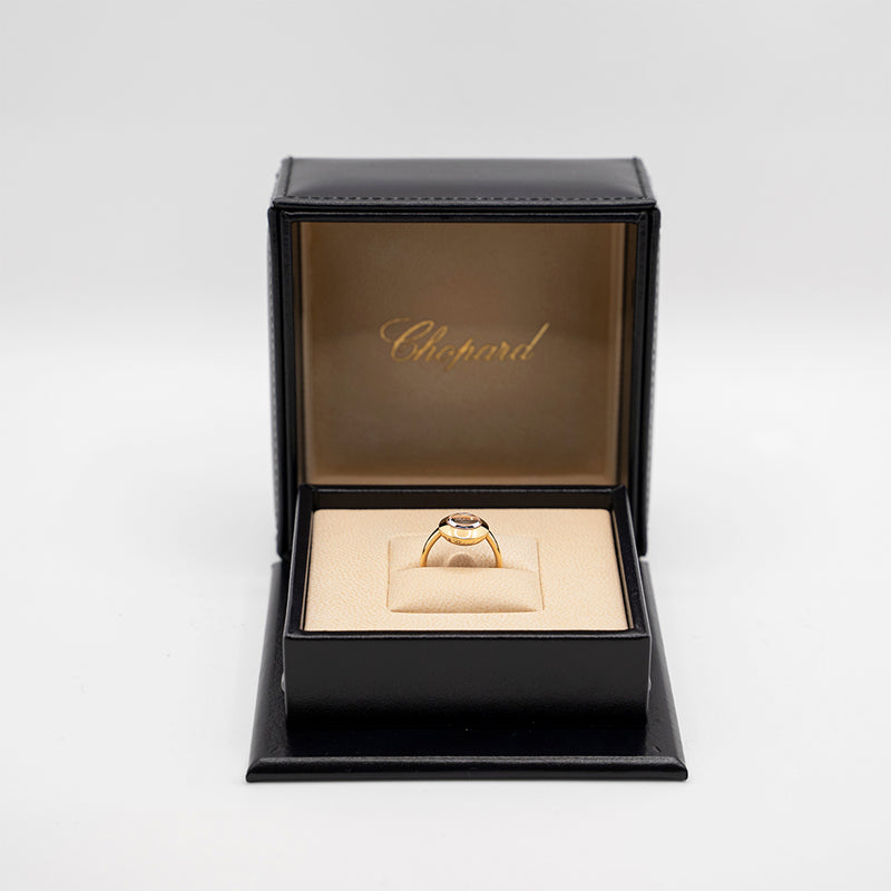 Anillo Chopard Happy Diamonds en oro rosa de 18 quilates de la colección "Happy Curves"