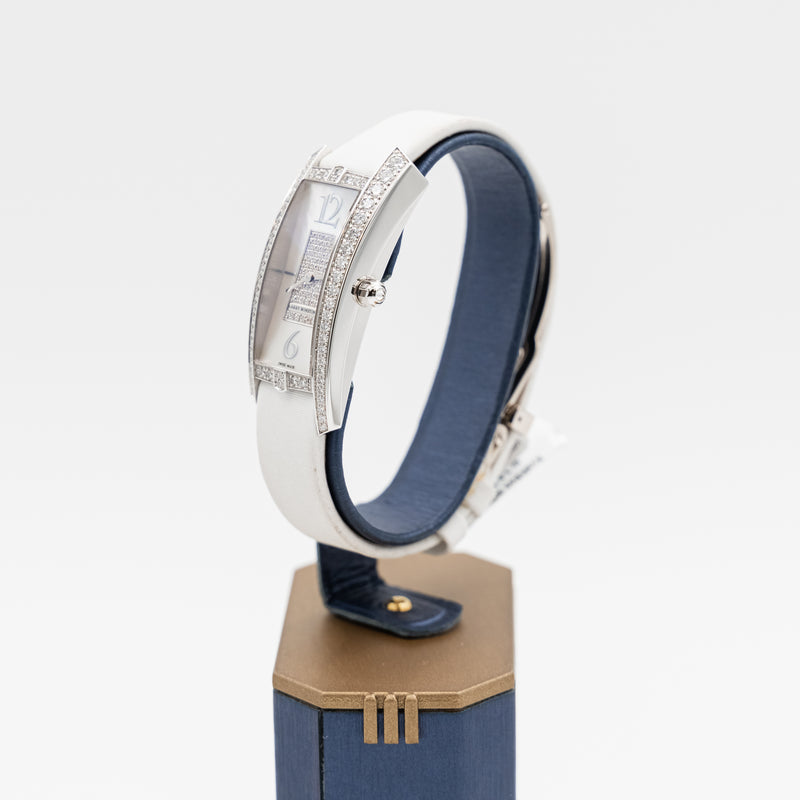 Harry Winston Avenue Reloj de pulsera para mujer de cuarzo, oro blanco de 18 quilates, engastado con diamantes