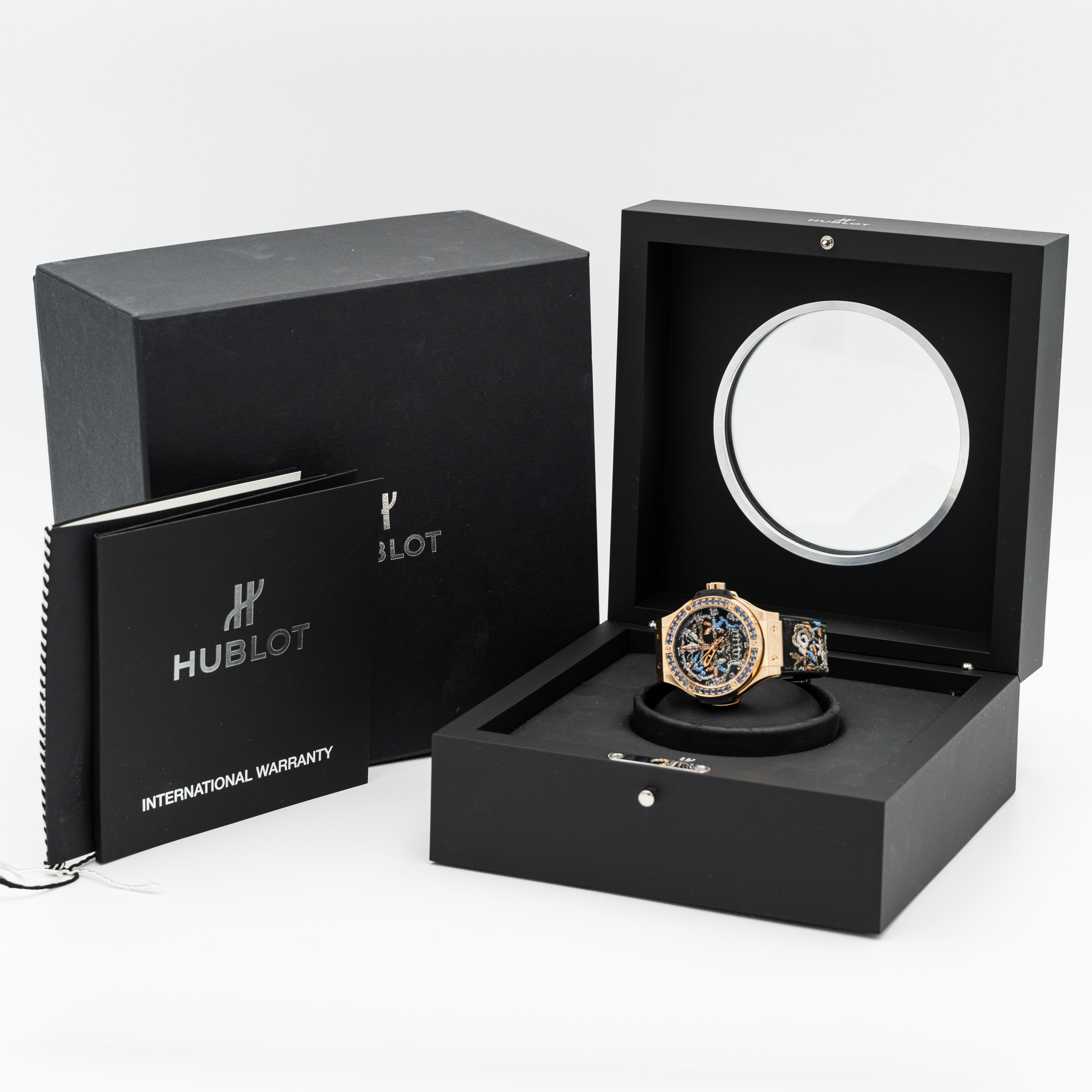 Reloj de pulsera Hublot Big Bang "Broderie Sugar Skull Gold" de edición limitada 200
