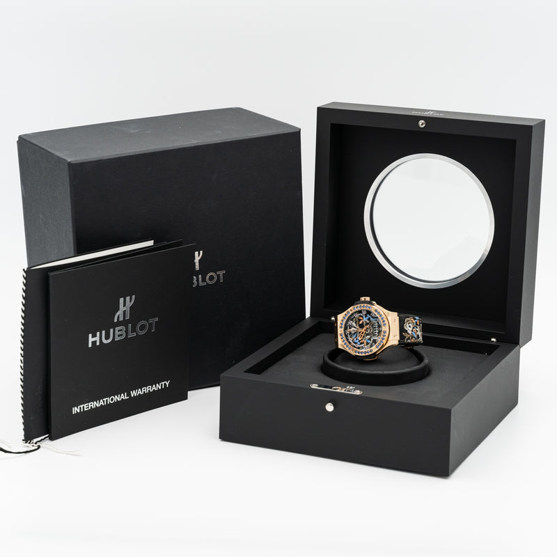 Limited edition 200 Hublot Big Bang "Broderie Sugar Skull Gold" wristwatch