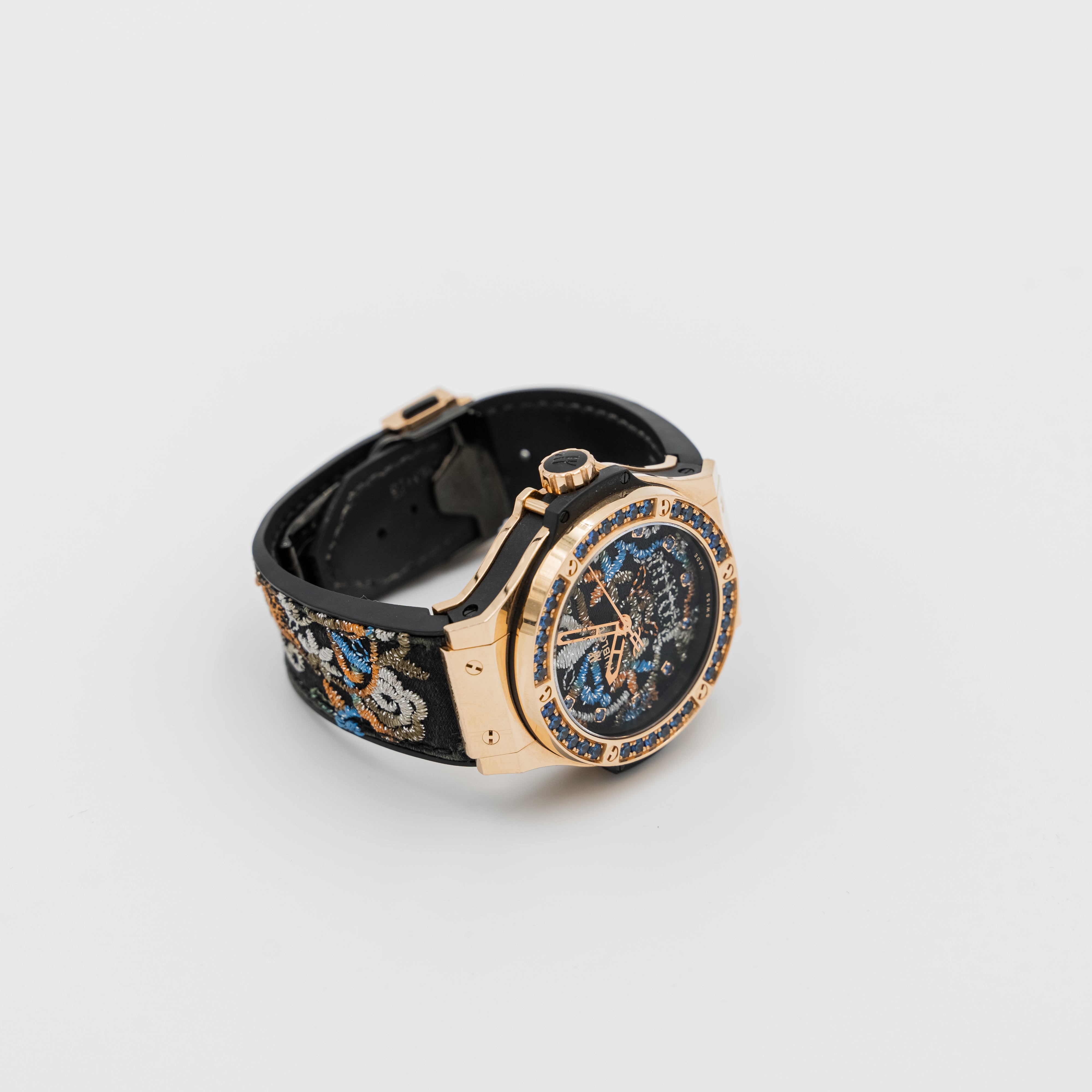 Reloj de pulsera Hublot Big Bang "Broderie Sugar Skull Gold" de edición limitada 200