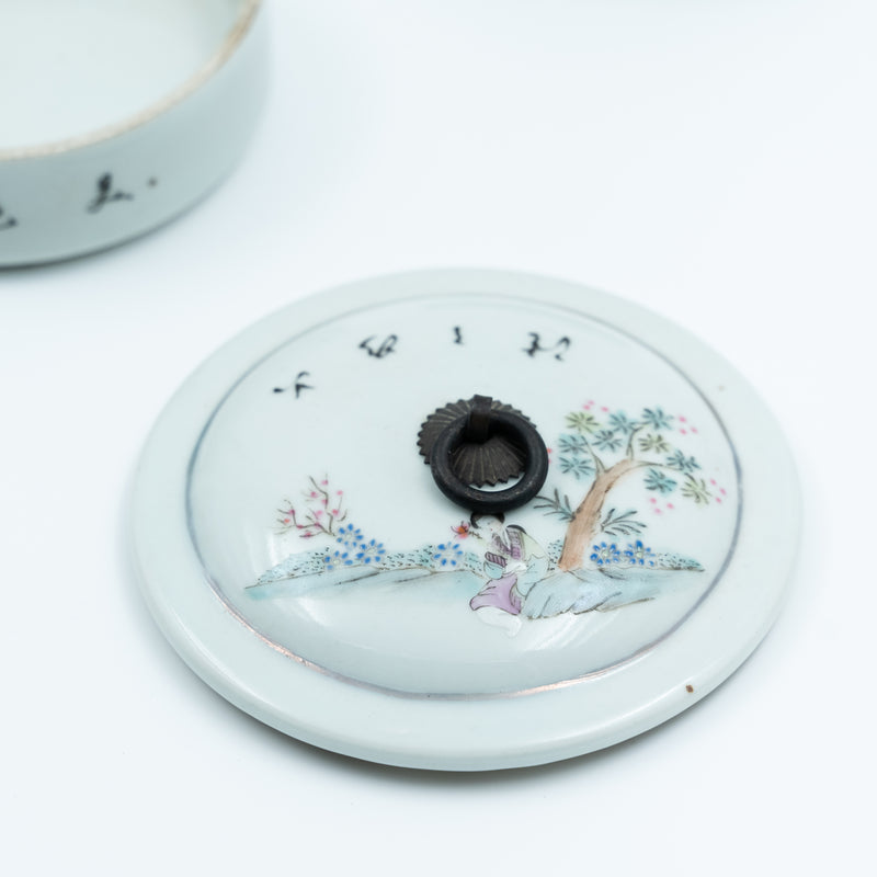 Bandeja de porcelana china de principios del siglo XX pintada a mano por Tang Zizhen