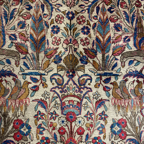 Antigua alfombra persa "Kashan Gardi" hecha a mano en la provincia de Kashan