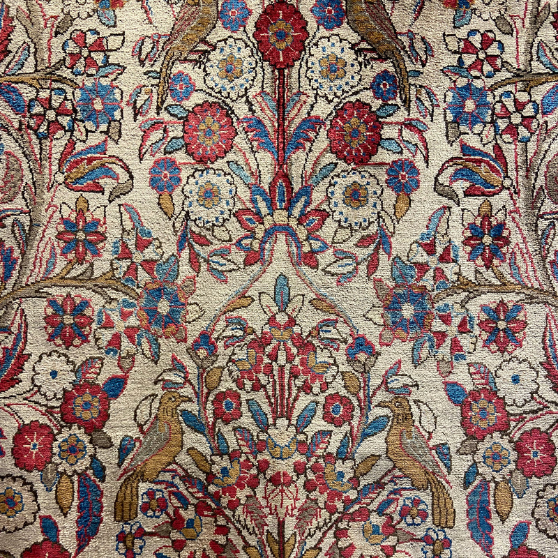 來自卡尚省的古董手工波斯“Kashan Gardi”地毯