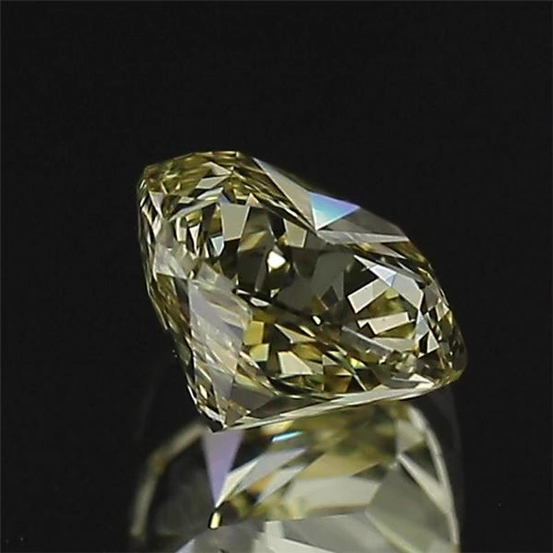GIA certified 0,75ct VS2 clarity Cushion modified brilliant cut loose diamond of Fancy yellow color