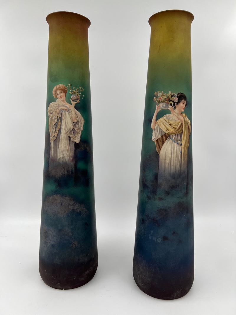 Pair of Jugendstil Royal Wettina porcelain vases by Robert Henke