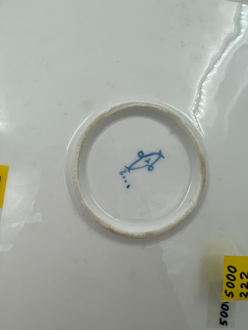 Importante Cuenco antiguo de porcelana amarilla de Sevres pintado a mano del siglo XIX.