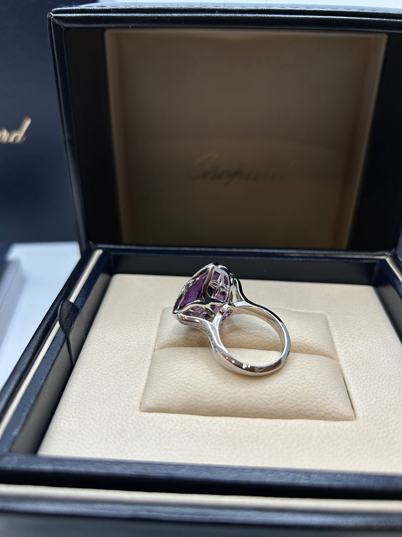 ANILLO CHOPARD COLECCIÓN IMPERIALE DE ORO BLANCO CON AMATISTA Y DIAMANTES