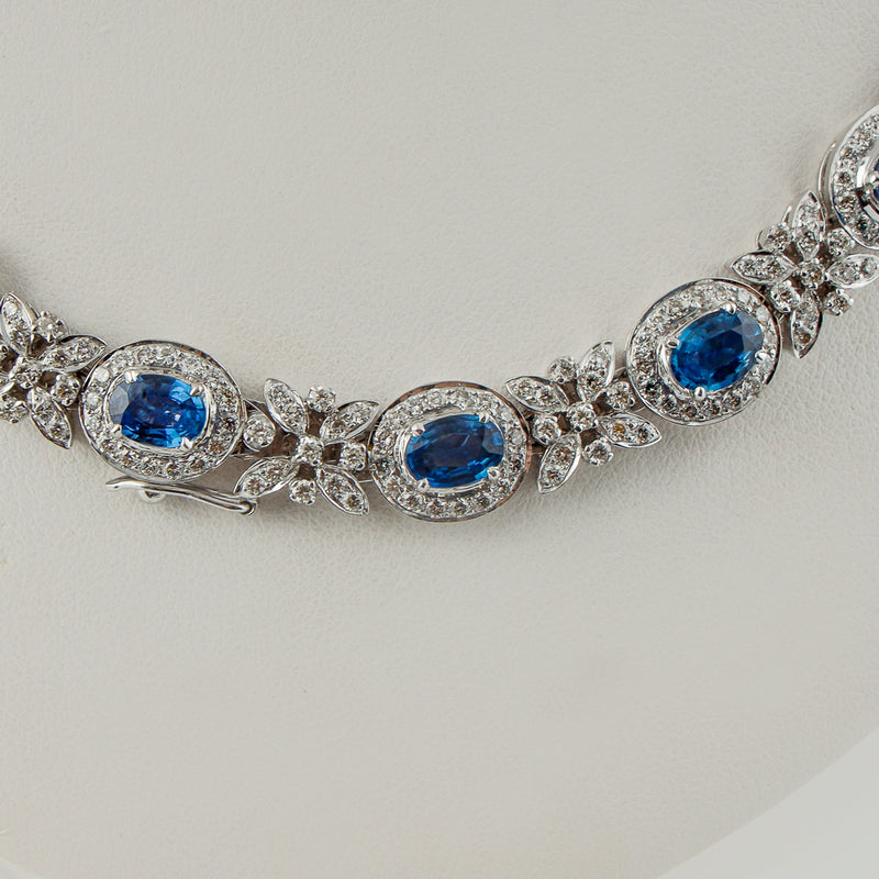 18k white gold necklace set with 9,10 CTW natural diamonds and 20 CTW blue sapphires